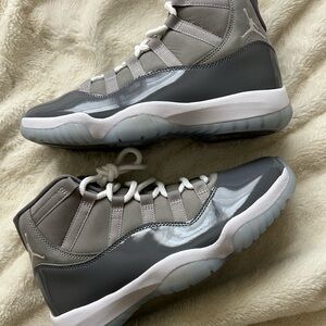 Jordan 11 Cool Greys men’s size 8